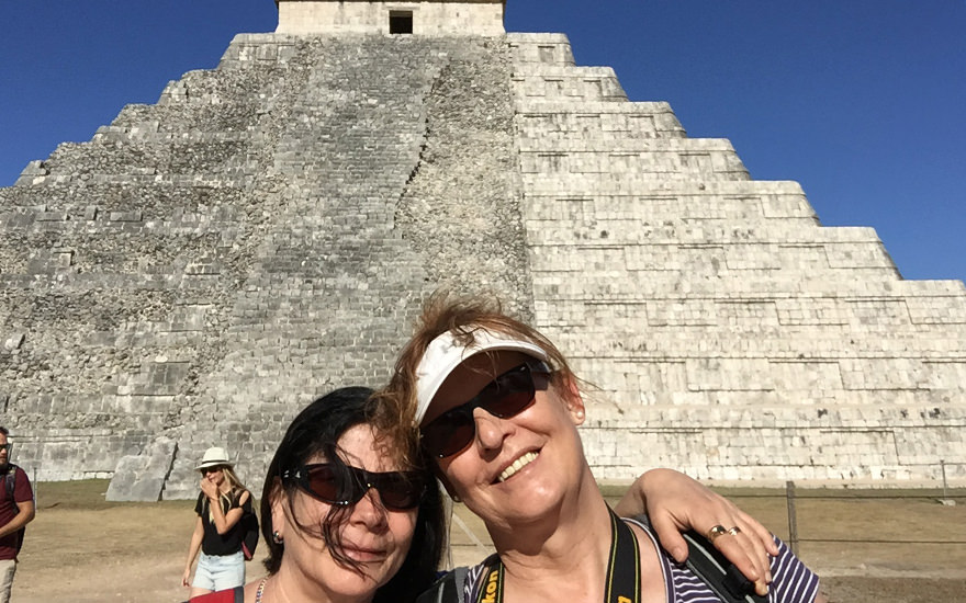 Gudrun und Tina, Chichen Itzá