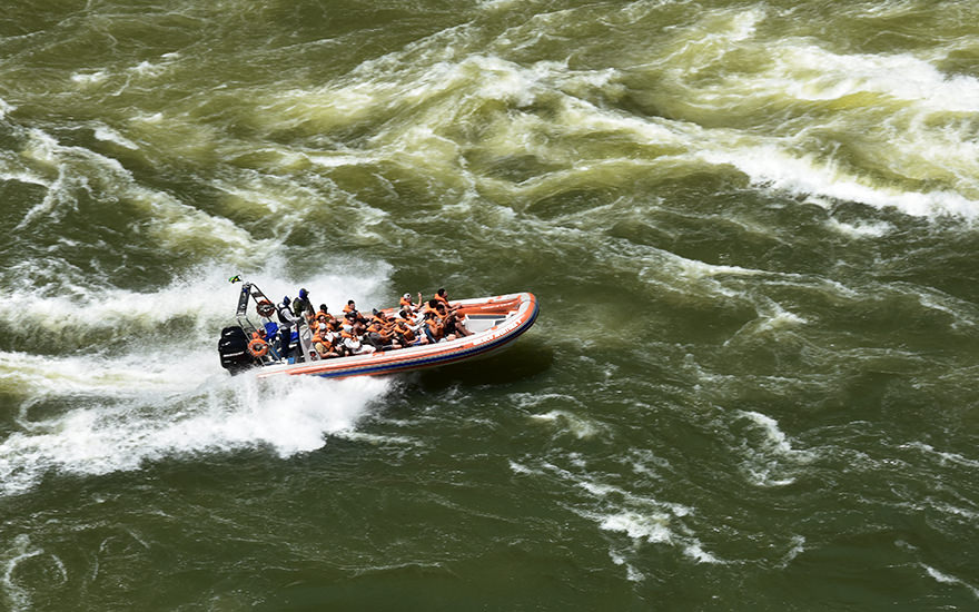 Bootstour Iguazú-Wasserfälle