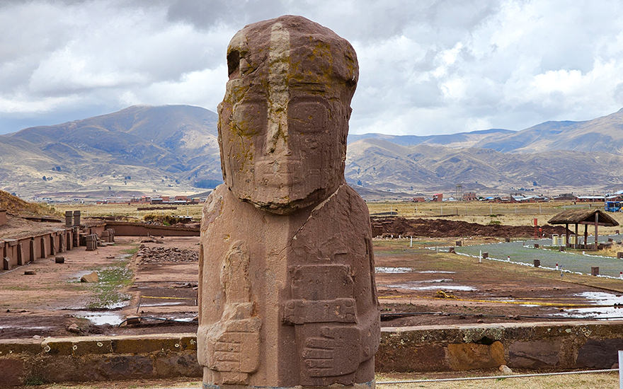 Monolith Tiwanaku