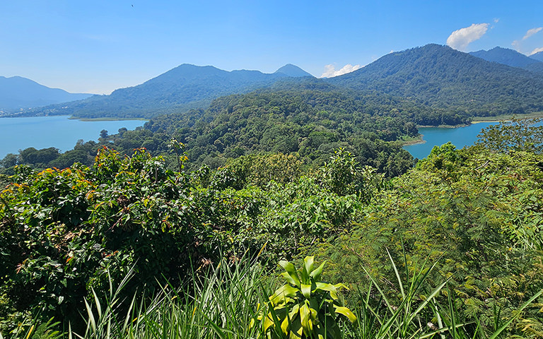Zwillingsseen Danau Buyan und Danau Tamblingan, Bali