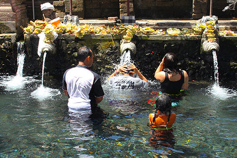 Badebecken, Pura Tirta Empul