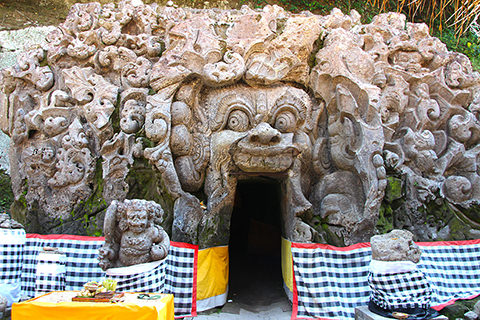 Elefantenhöhle Goa Gajah