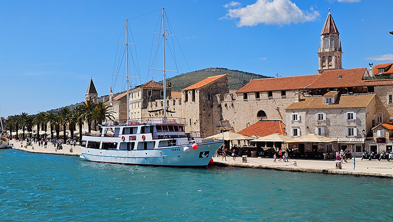 Uferpromenade Riva Trogir