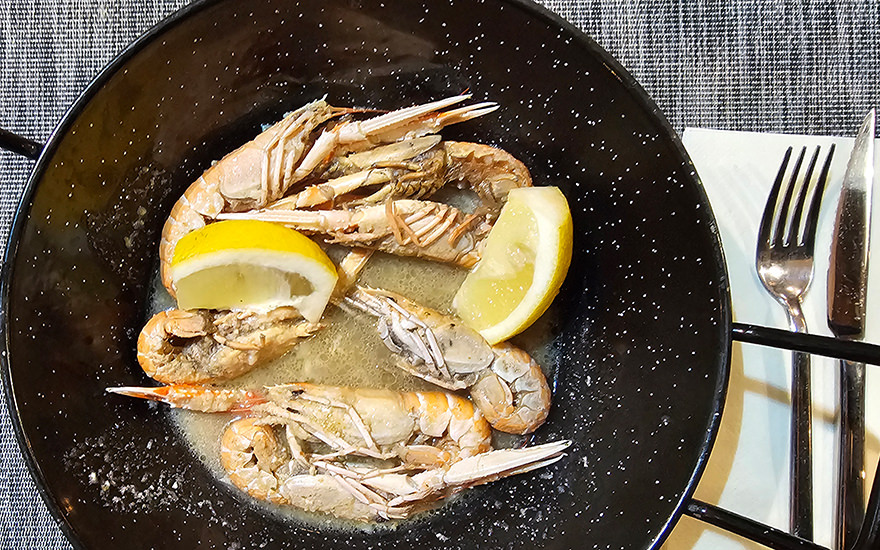 Scampi à la Buzara