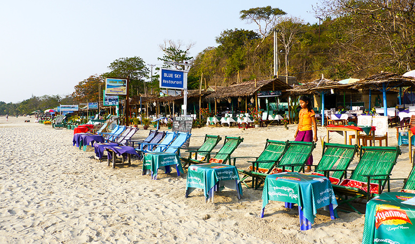 Restaurants Ngapali Beach