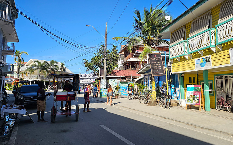 Straße Bocas Town, Isla Colón