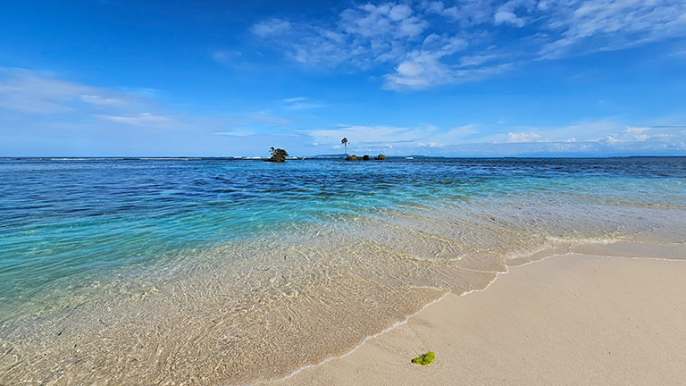 Cayos Zapatillas, Bocas del Toro, Panama
