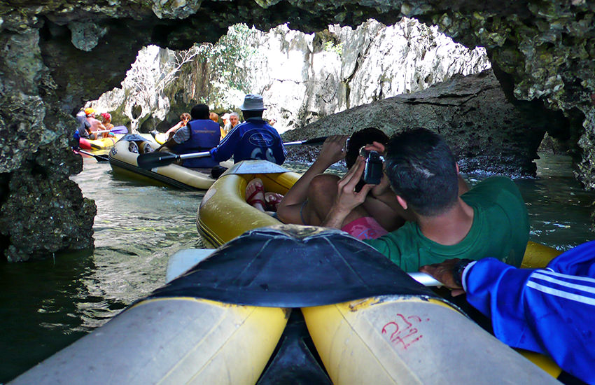 Bootsfahrt Hongs Phang Nga Bay
