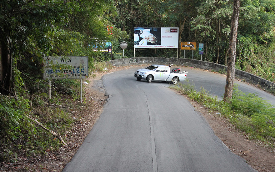 Straßenkurve Koh Chang