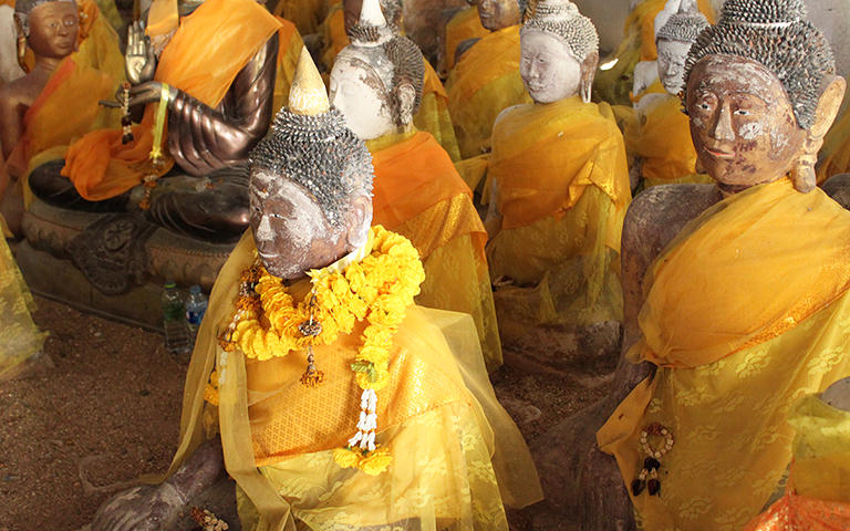 Buddha-Statuen, Wat Samret, Koh Samui Buddha-Statuen, Wat Samret, Koh Samui