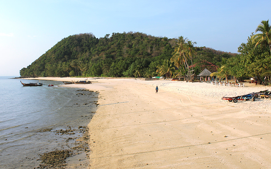 Loh Jark Beach