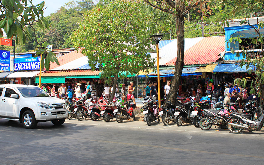 Beach Road Ao Nang