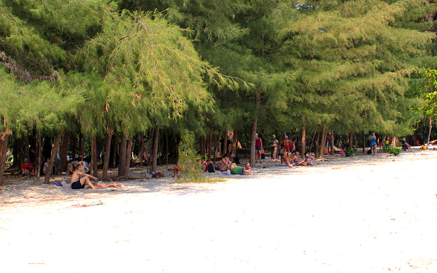 Wald Nopparat Thara Beach