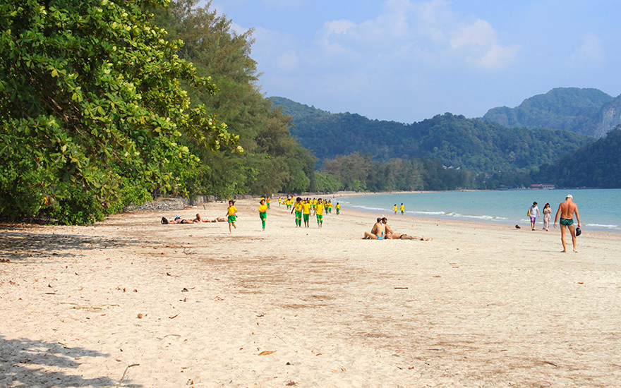 Nopparat Thara Beach