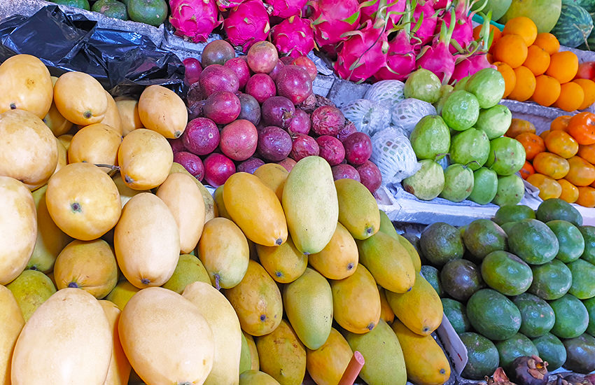 Marktstand mit Obst