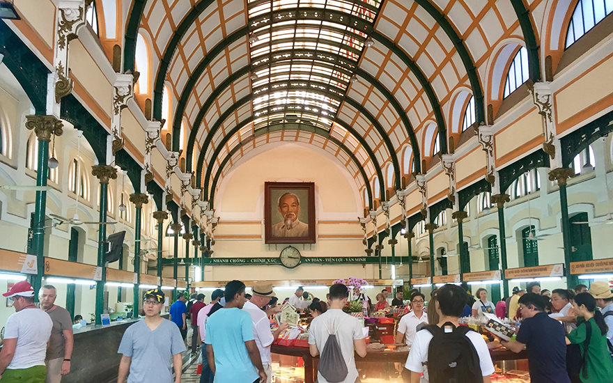 Altes Postamt von Saigon, Innenaufnahme