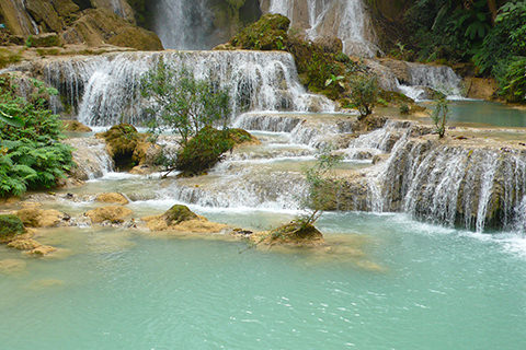 2. Kuang Si Wasserfall