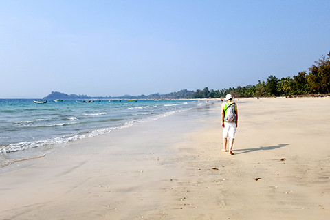 4. Ngapali Beach