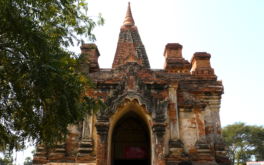 Gubyaukgyi-Tempel, Bagan