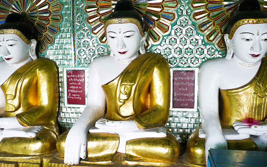 Buddha-Statuen, U Min Thonze-Pagode